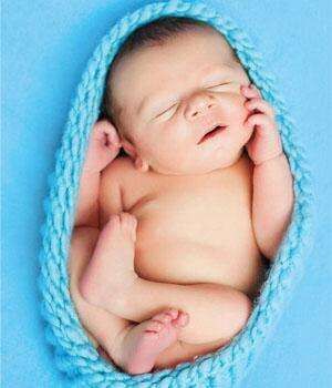 淹脖子脖子红怎么办,宝宝脖子淹红怎么晾脖子