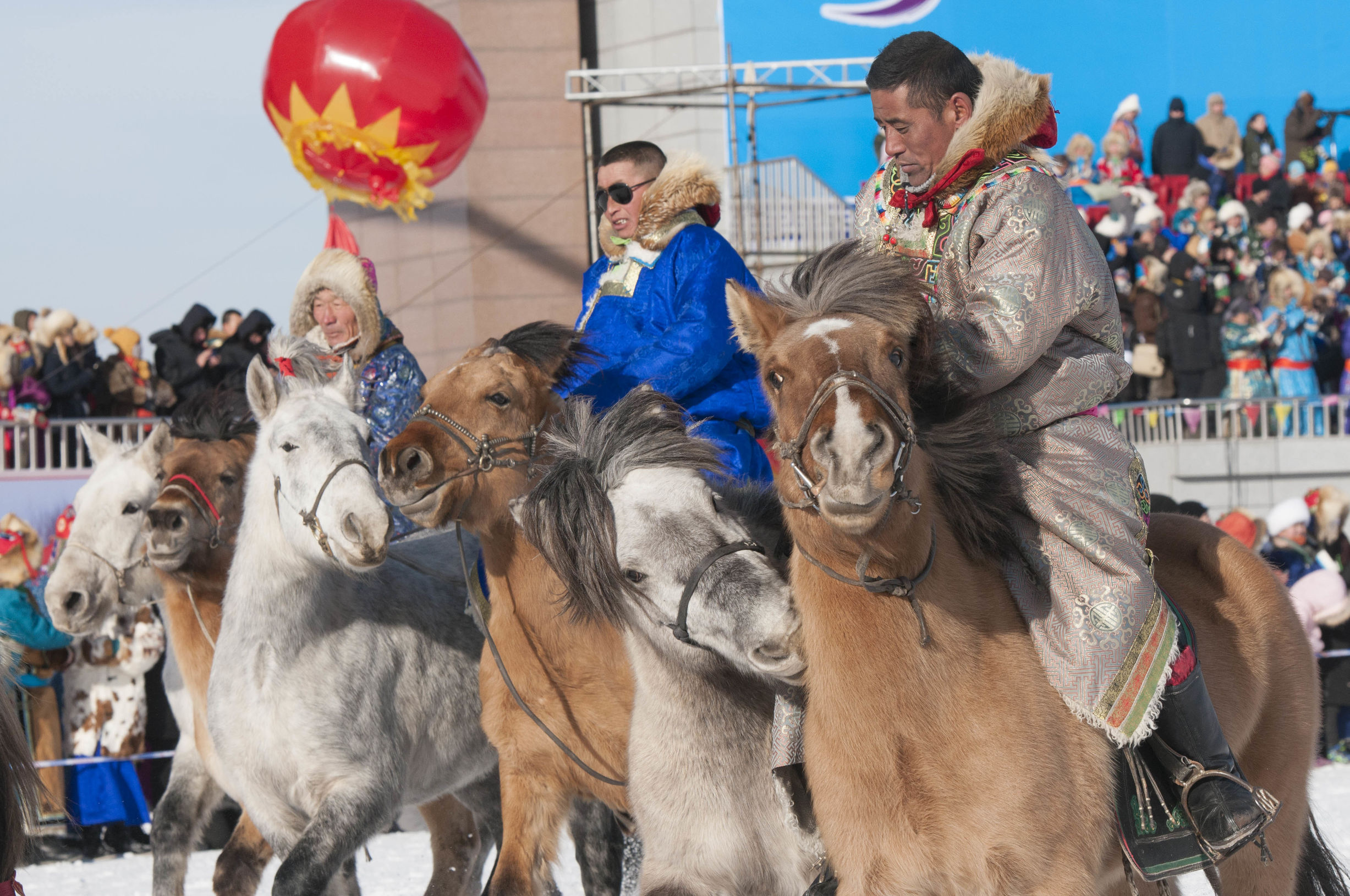 内蒙古那达慕草原旅游节,西乌珠穆沁草原冬季美景