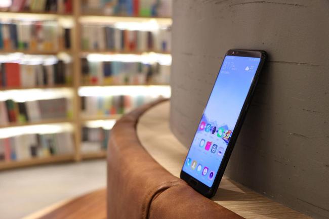 有颜值高性能好的华为手机推荐,百元机华为Nova2S测评