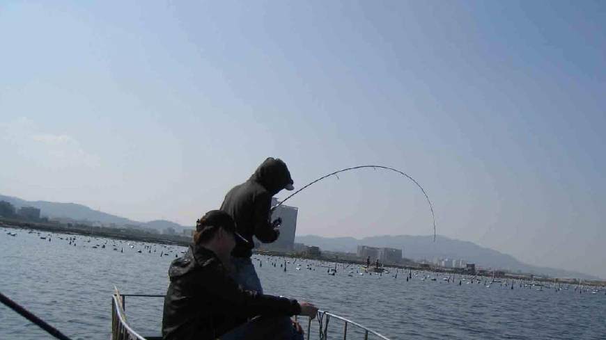 路亚是属于钓鱼吗,路亚是一种钓法还是一种钓竿