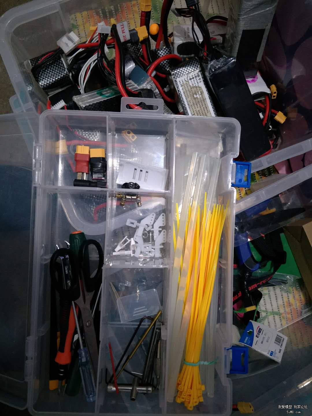 玩航模工具、器材、配件老乱怎么办？教你做个专用收纳柜