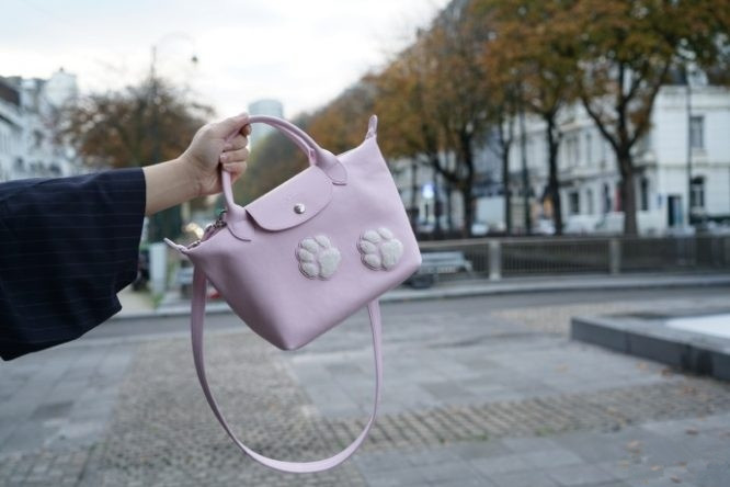 lv阿玛尼香奈儿纪梵希,lv阿玛尼搭配