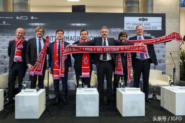 全球最懂时装和工艺的,其实是男人-拷贝