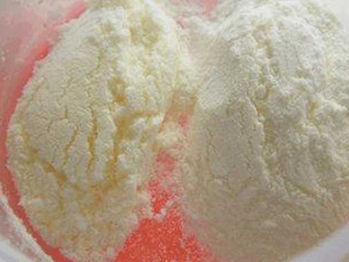 婴儿怎样选奶粉才能避免假奶粉,怎么从奶粉成分中看出奶粉好坏