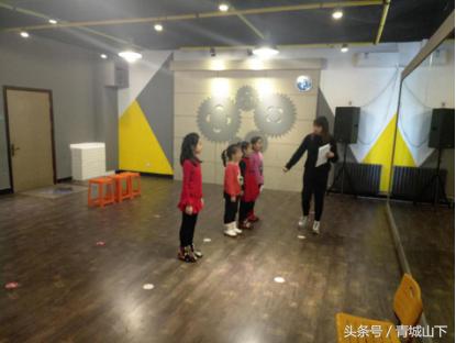 董浩叔叔来助阵,董浩叔叔去金龟子家做客