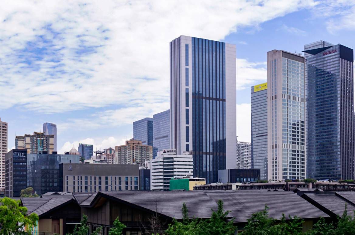 外地人究竟有多想留在成都？年度最泪目地铁广告出炉