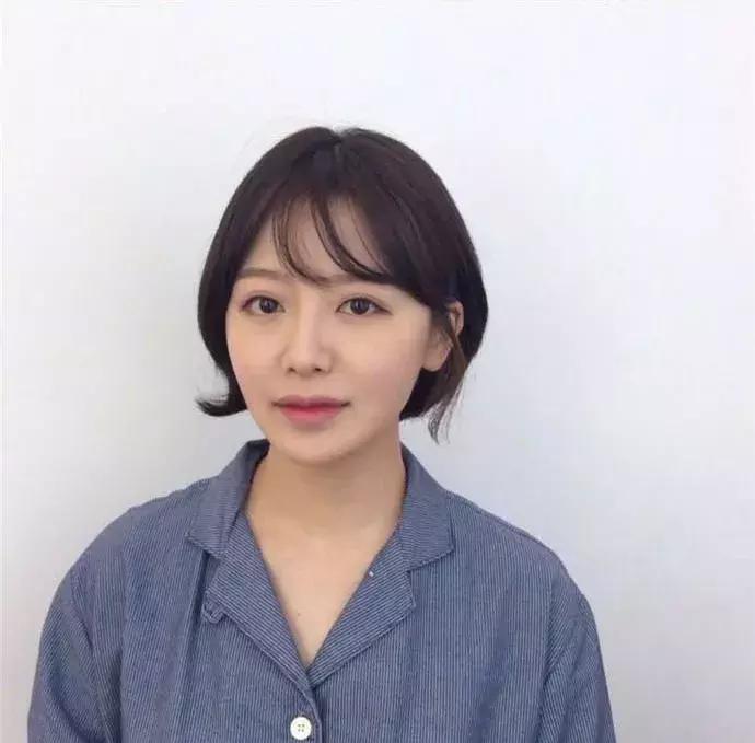 短发剪完不好看咋办,剪了不好看的短发怎么办