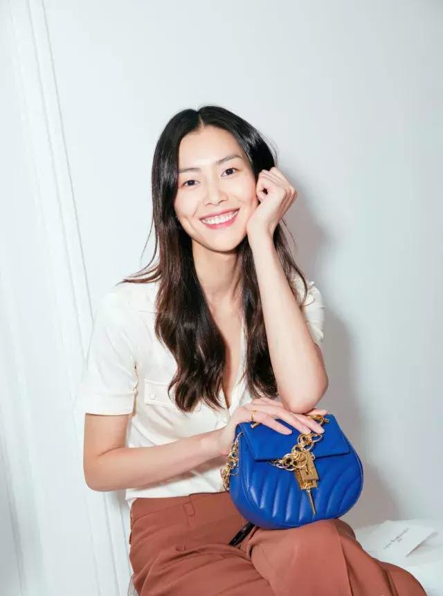 唐嫣同款gucci虎头包,唐嫣今年最爱用的包包都在这