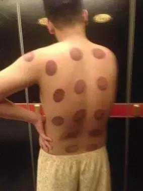 发工资了,教你们如何去洗浴中心装X!