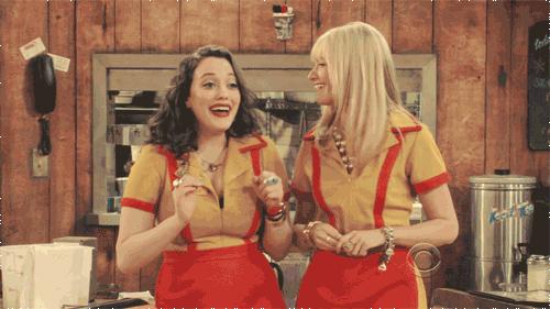 办地铁年卡，免费送阿迪达斯限量版运动鞋，鞋子还长得挺好看！