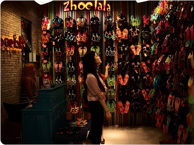 来泰国旅行不知道哪个地方很好玩,去泰国不知道吃什么