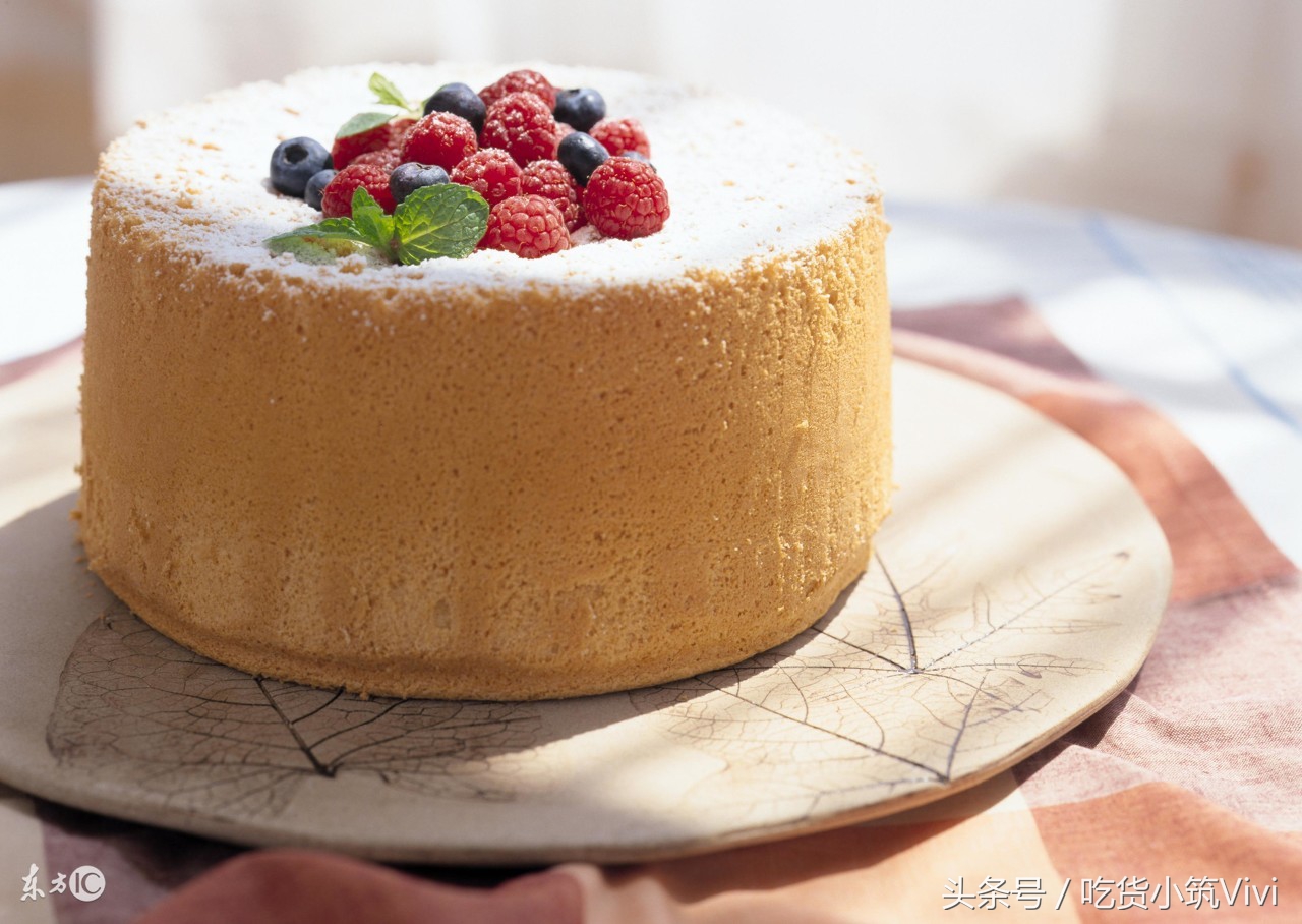 烘焙师讲解怎样打发蛋白,烘焙入门新手教程之蛋白打发篇