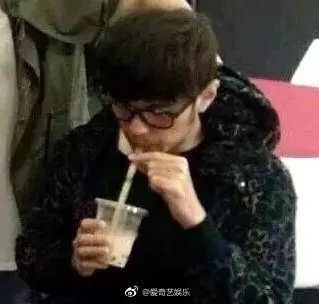 周杰伦等你下课with杨瑞代,等你下课是周杰伦写给谁的