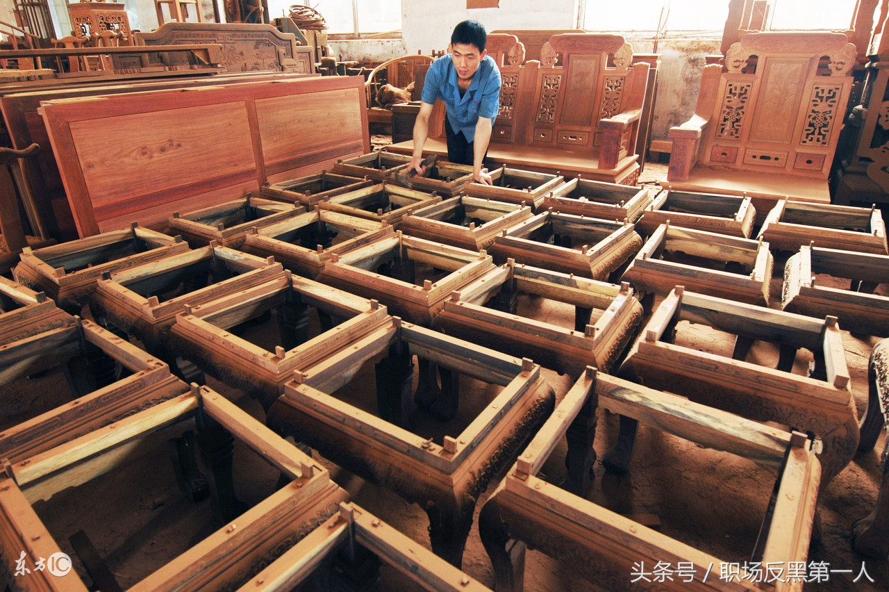 在喷漆厂干了3年身体有什么伤害,喷漆工属于有毒害的工作吗