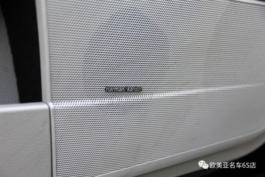 40万奔驰中型轿车哪款最好,45万的奔驰轿车