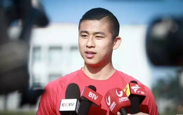 中国足球青训有多落后,中国巴西足球青训