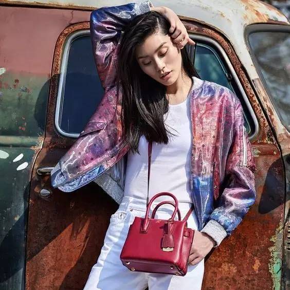 mcm最火的几款包,mcm包搭配mcm哪几款包值得买