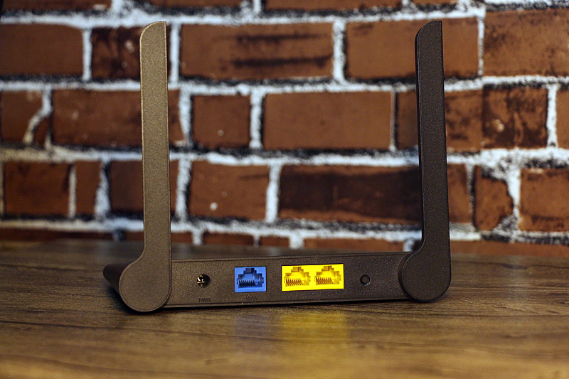 360路由器p1与小米路由器4c对比,360路由器p3和v2有什么区别