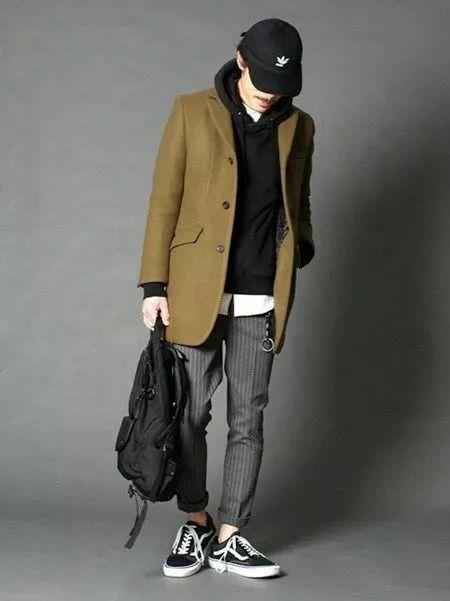 男士西装品牌哪个性价比最高,20岁左右西装推荐