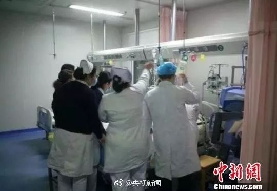 痛惜27岁医生猝死,急诊医生一夜接诊38人后猝死
