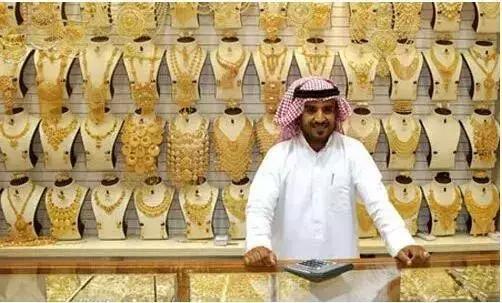 券商资管部和投行部哪个好,券商投行和银行哪个好