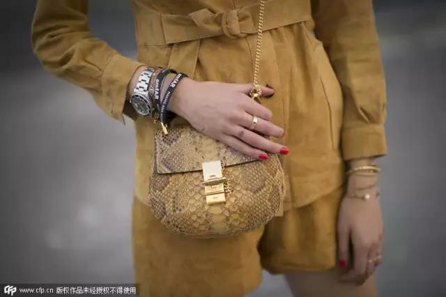 超没品位的4大穿衣细节,人人都应该掌握的10个穿衣技巧