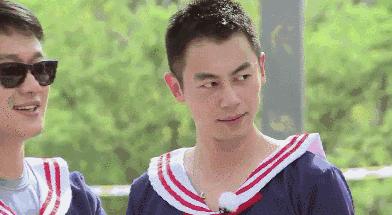 朱亚文真的很宠沈佳妮吗,朱亚文喜欢过刘亦菲吗