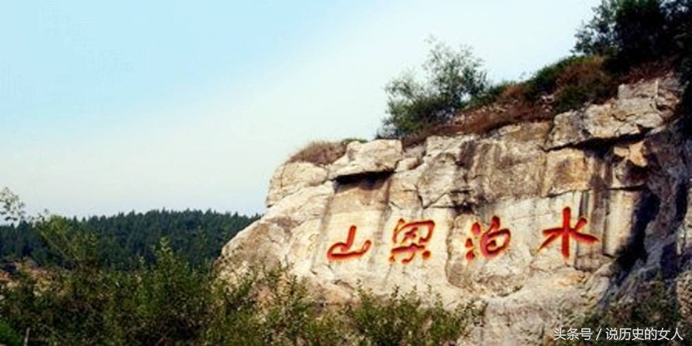 宋江问晁盖若不招安梁山出路何在,招安未必是梁山唯一的出路