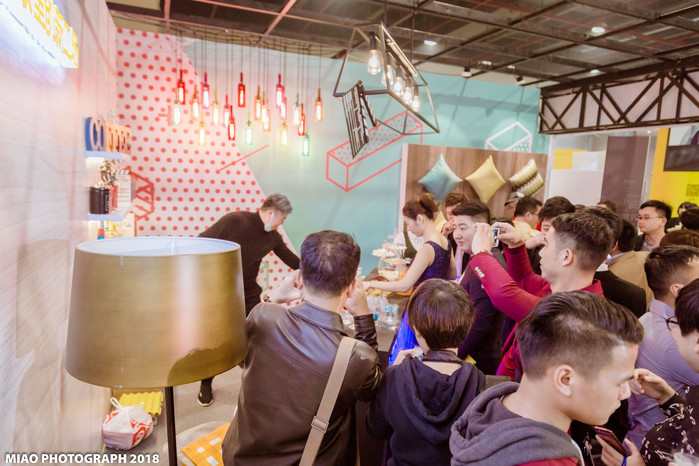 枕头君,枕头君完整视频