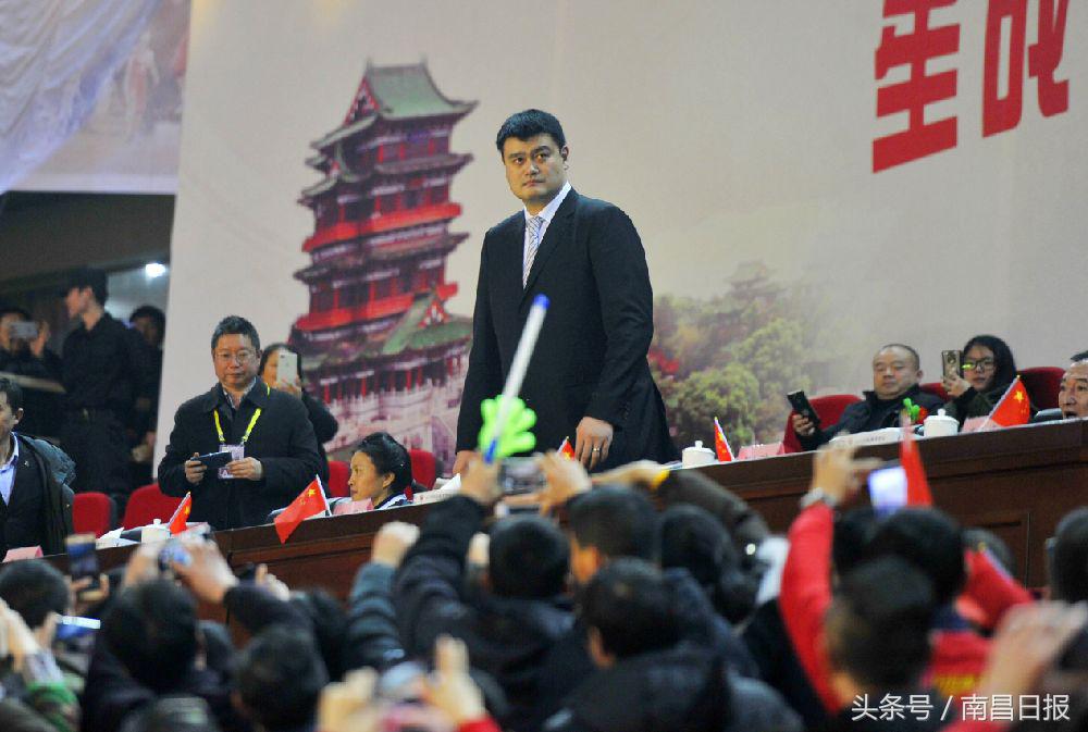 八一女篮与新疆女篮比赛,八一南昌女篮总决赛