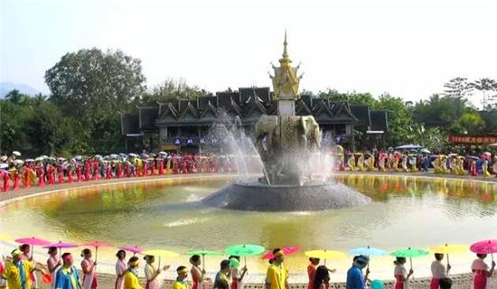 落地自驾云贵黄果树瀑布罗平油菜花元阳梯田西双版纳11日游