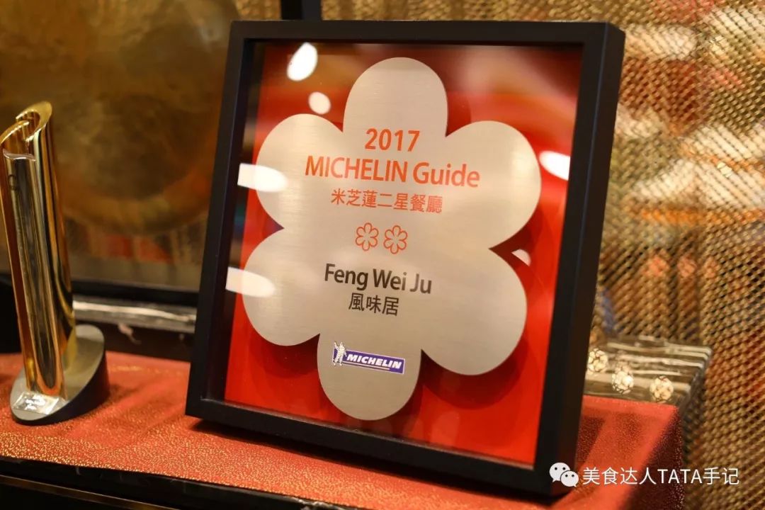 一不留神就掉进坑里,一不留神就会掉进一个大坑