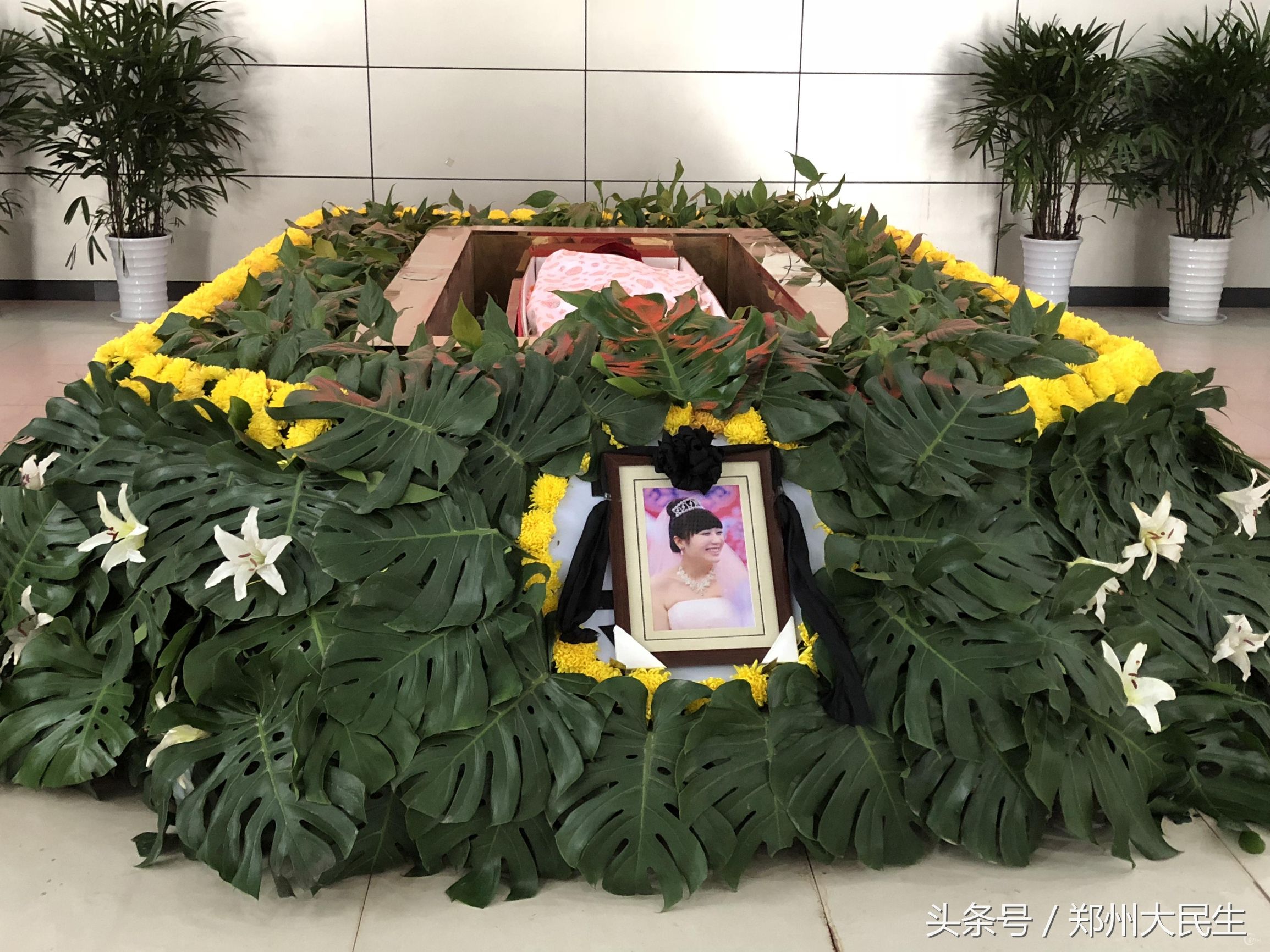 一场婚礼见证了爱情友情和亲情,每一场婚礼都是对爱情的见证