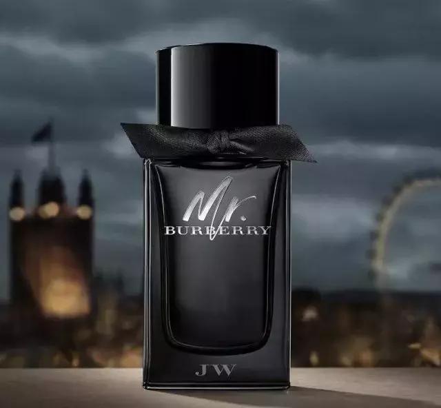 你身上有她的香水味,你身上有他的香水味完整版