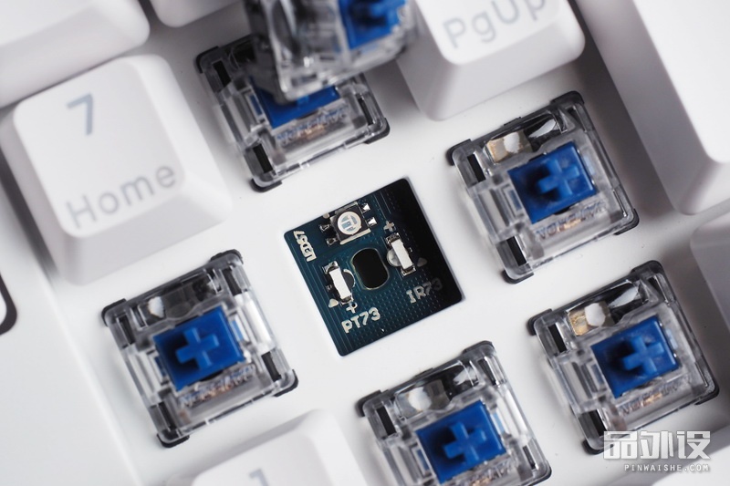 凯酷kc104rgb机械键盘多少钱,凯酷104黑轴机械键盘