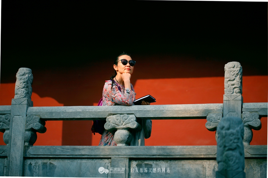 襄王府绿石影壁对联,襄阳王府绿影壁线上预定门票