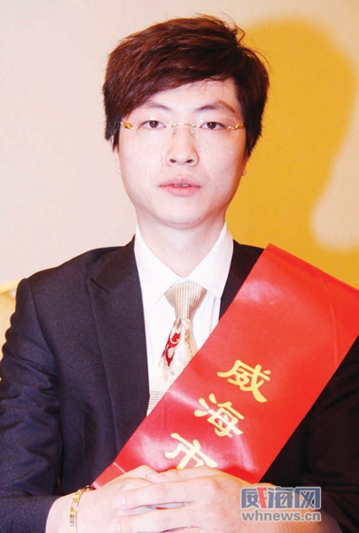 威海市十大杰出青年李孟进,2012年威海十大杰出青年