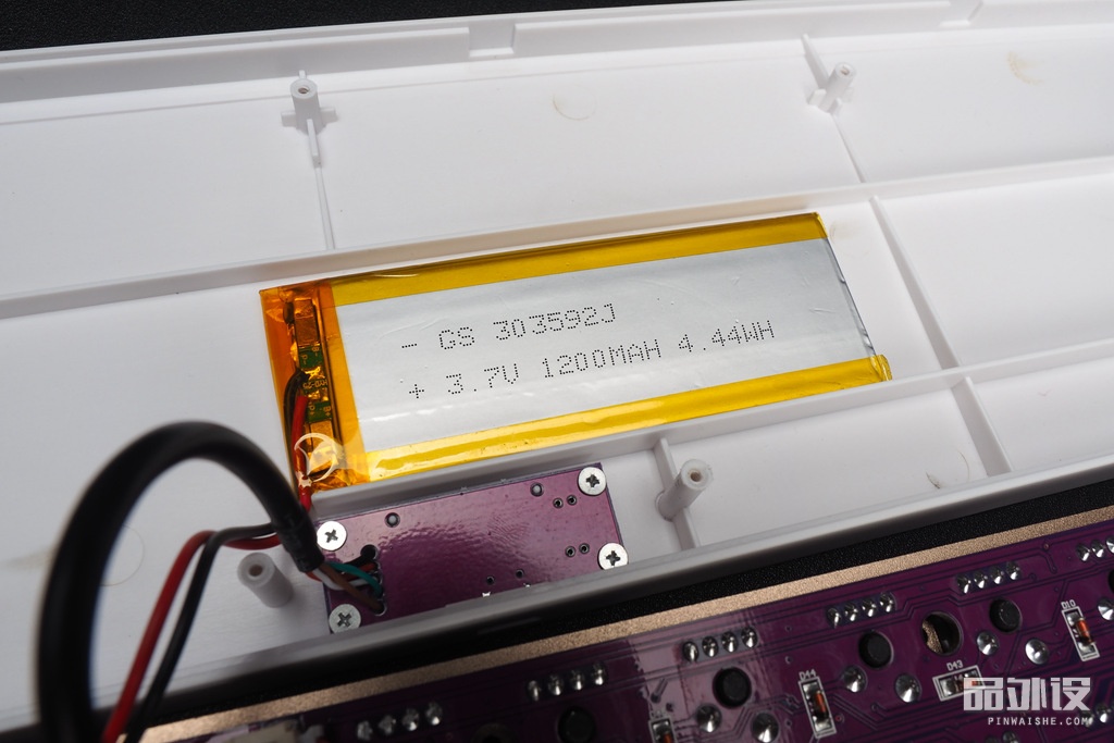 一代凯酷键盘拆解,凯酷87键盘测评