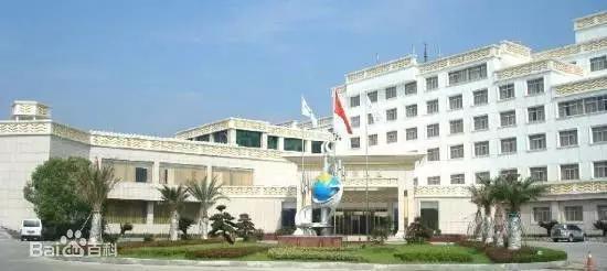 原江西首富现在负债50亿是谁,江西首富谁败光400亿