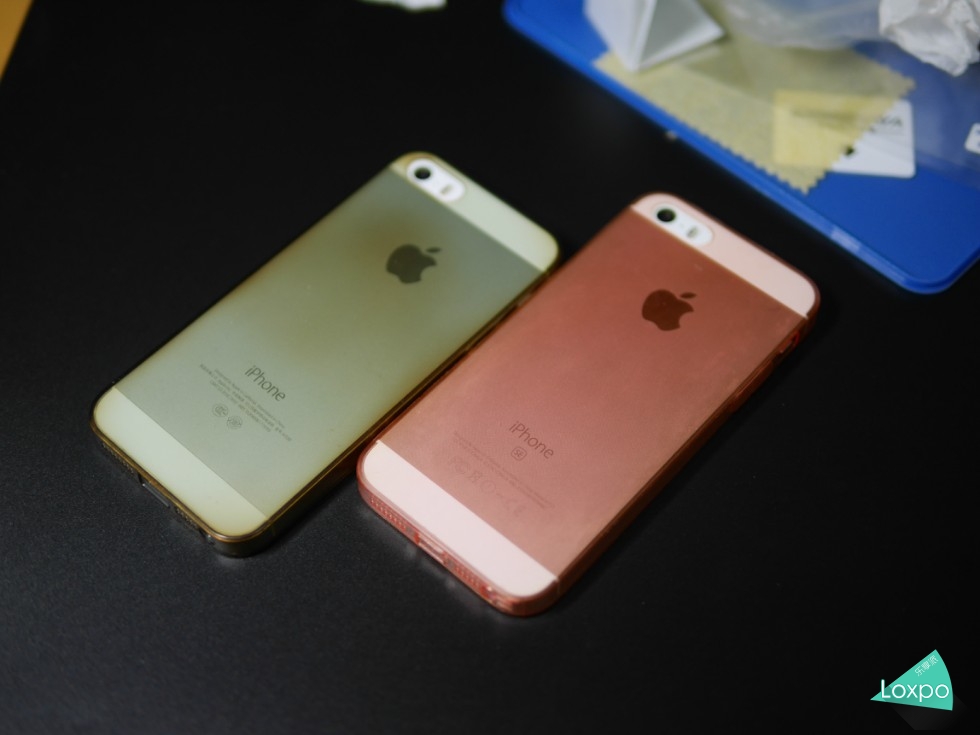 iPhoneSE港版64G玫瑰金开箱+自带吐槽