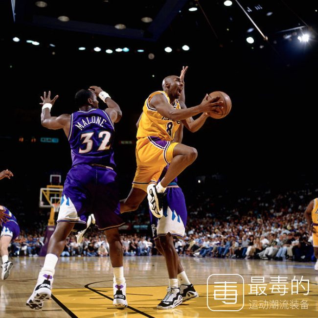 传奇落幕——科比职业生涯赛场球鞋完整回顾