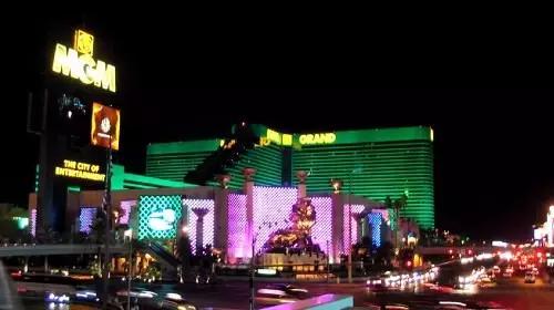 华南城奥莱在几区,奥莱华南城