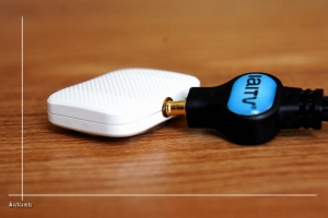 插进手机，收看电视！爱华ITV720DTMB高清电视棒试玩