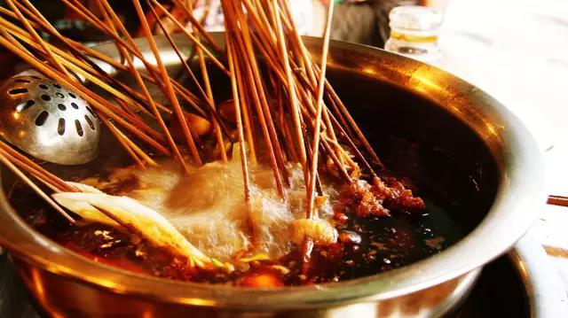 西安最好吃的冷热串串,西安人气最旺的冷锅串串