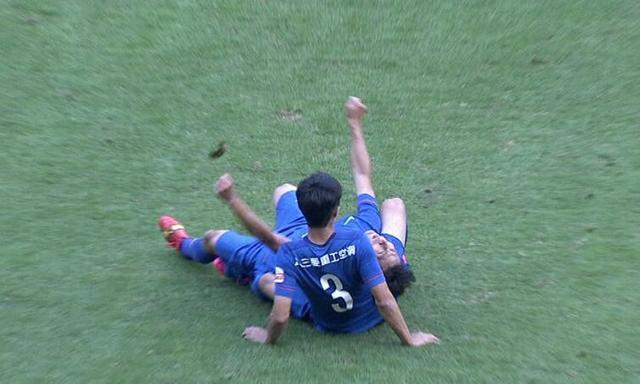 李建滨恶意犯规,李建滨误伤队友视频