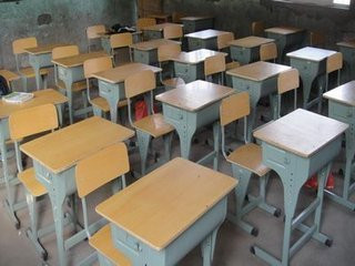 毒情严重的学校需要配备什么,毒教材事件给小孩会带来什么结果