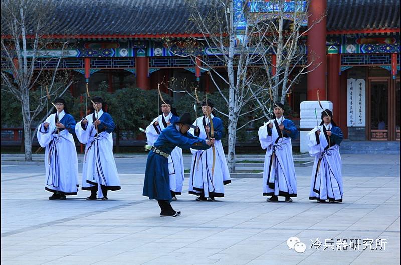 养由基历史上著名的神射手,第一神射手养由基