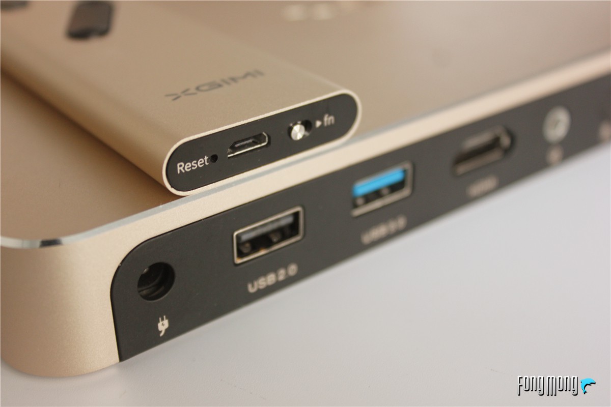 极米z4爵色投影仪是金色的么,极米z4x观影效果怎么样