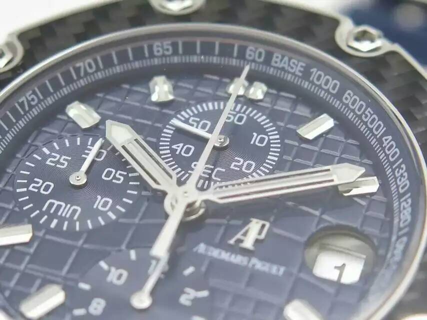 爱彼蒙托亚26030蓝色 (爱彼蒙托亚多少钱)