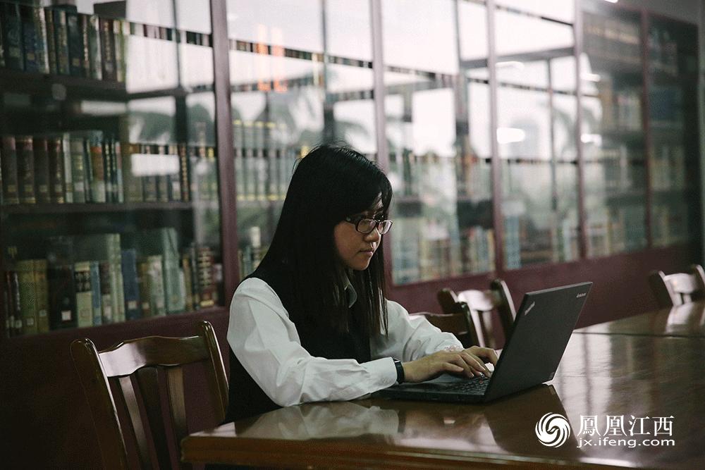 凤见第52期：差一张机票，我就能看看凌晨四点的洛杉矶